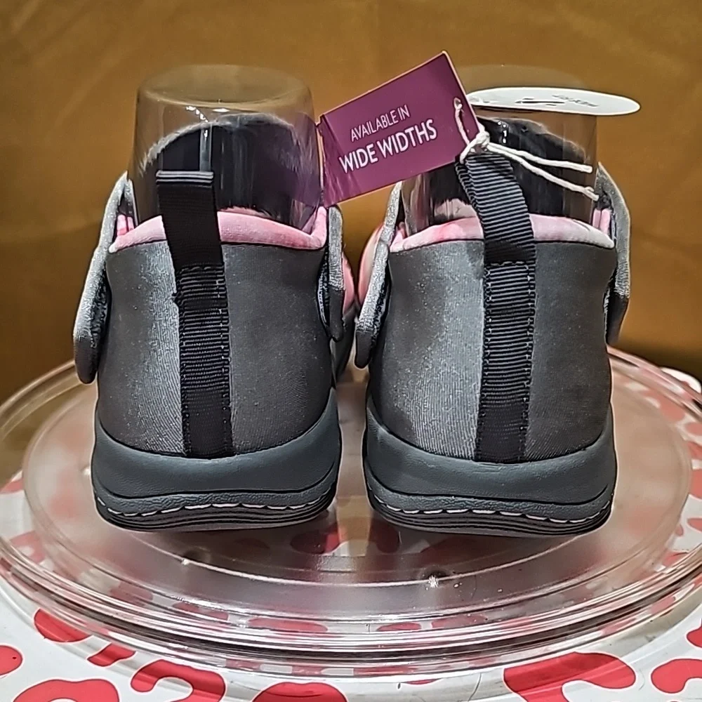 K Jambu Sneaks Pink grey 6.5 Wide fit dual velcro enclosure snug comfortable NWT